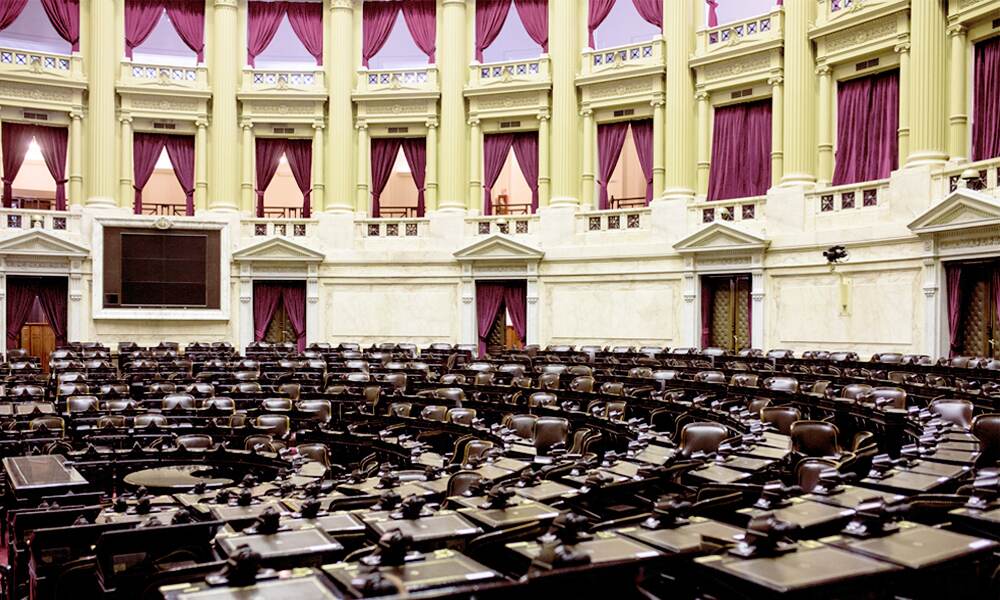 Explained: Decree 70, the Mega-Decree Still Waiting for Its Second Vote