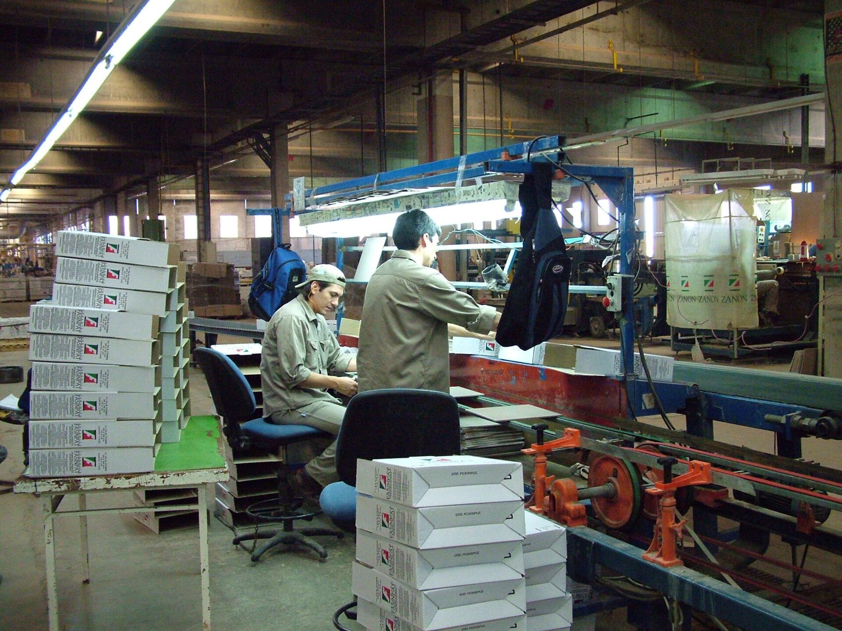 Factory Output Rises 1.9% in August, Still 3.2% Below Last Year