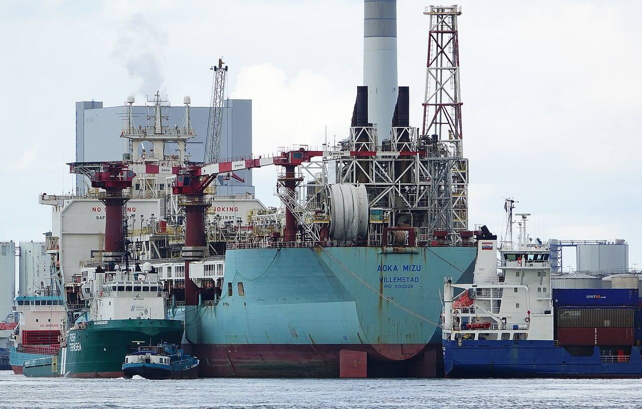 Halliburton Rules Out Malvinas Oil Work as London Confirms It Must Approve New Licences