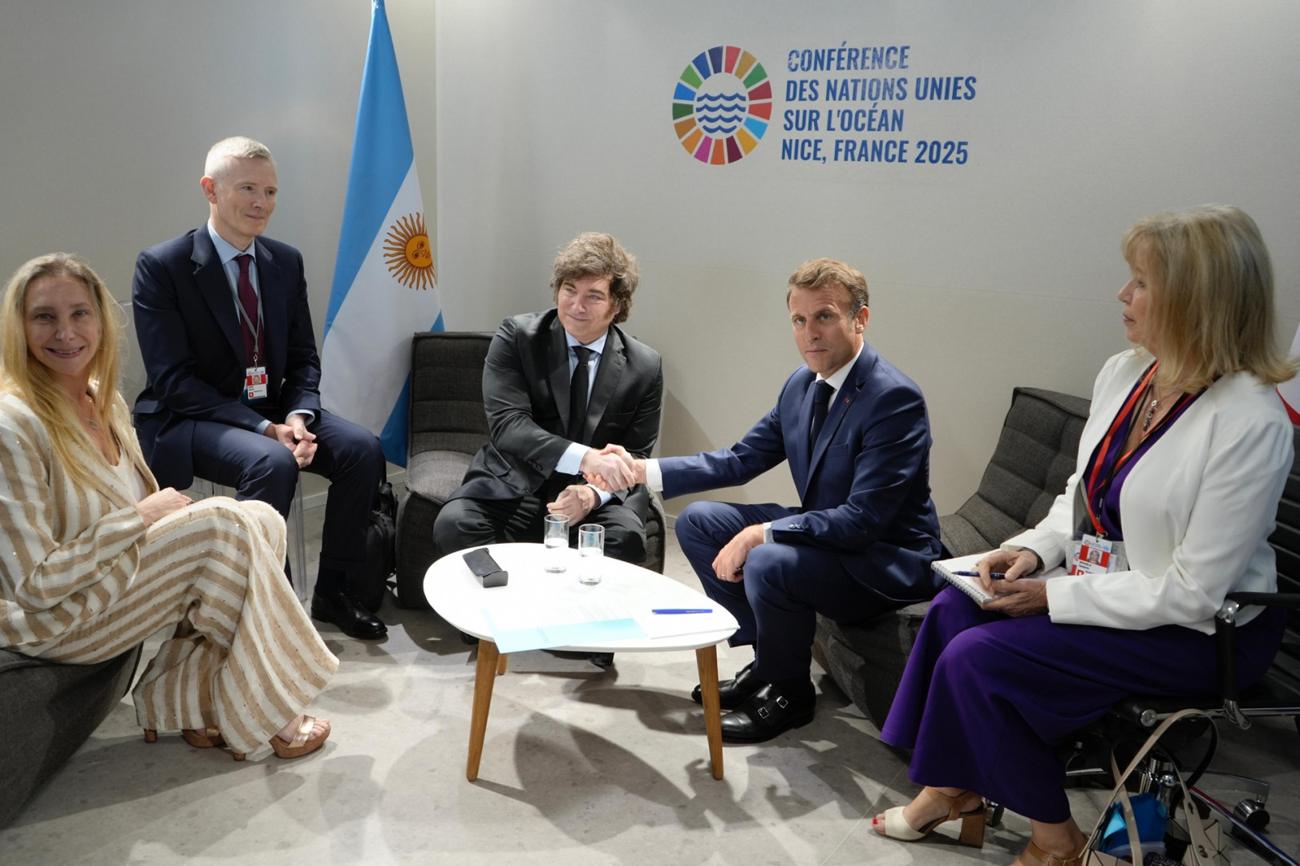 Milei Arrives in Paris for Argentina Week, With a Macron Meeting Set for Thursday