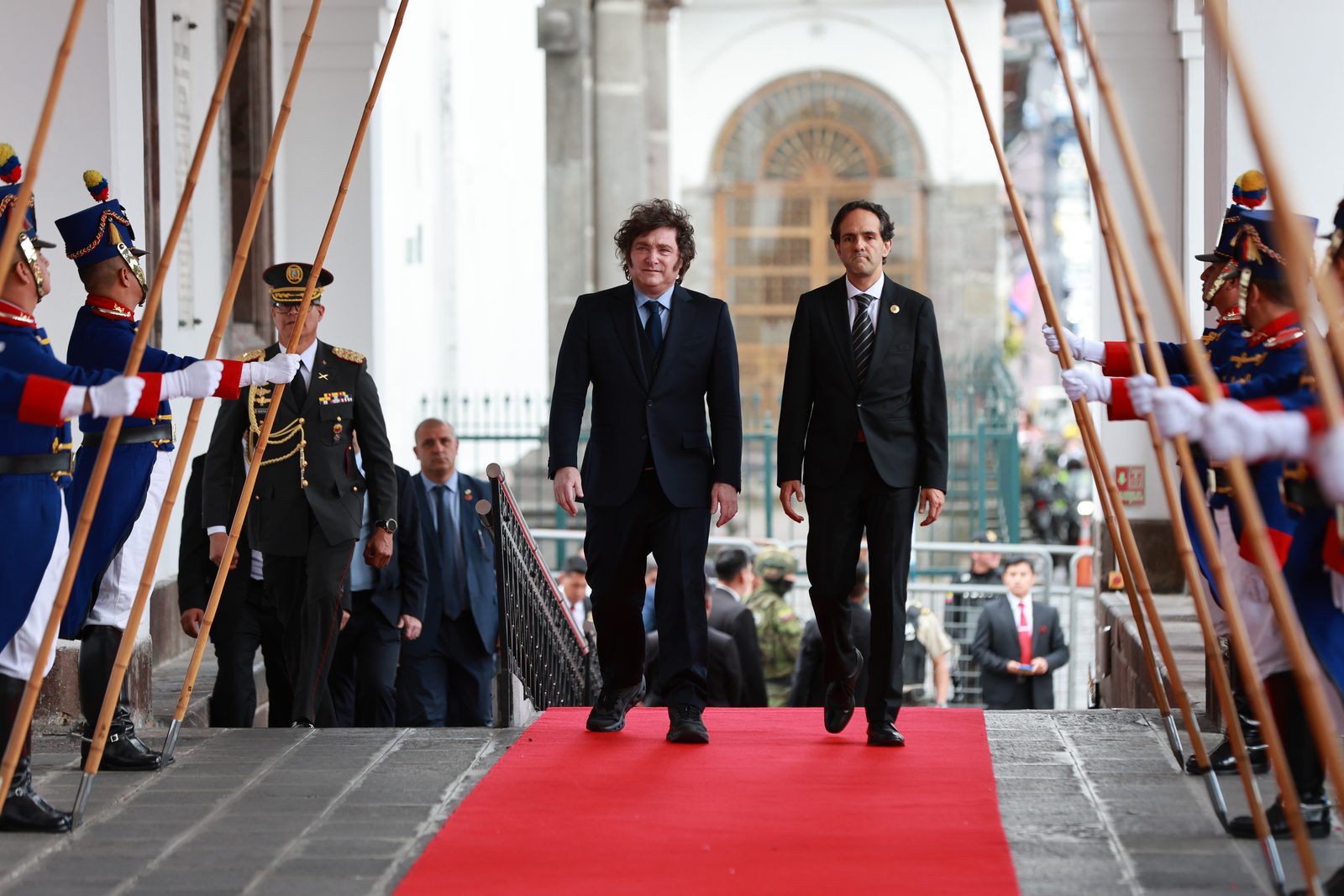 Milei Suspends London Trip as Malvinas Confrontation Deepens