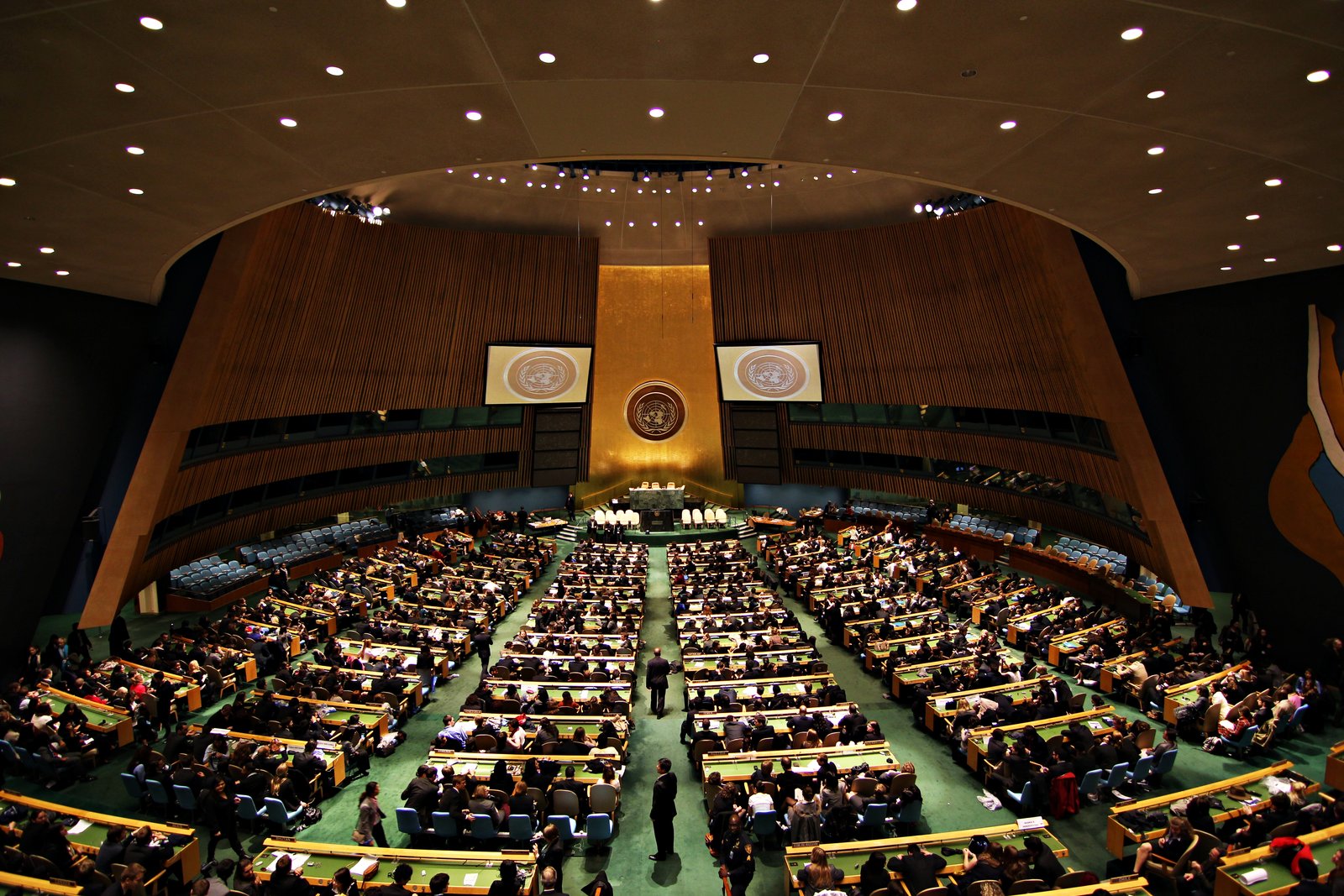 Milei Calls the UN 'Useless' Over the Malvinas, and Britain Fires Back