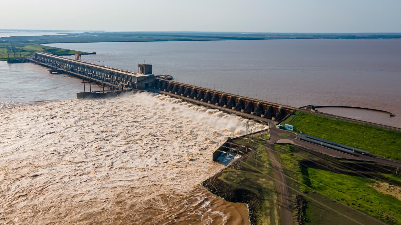 Paraná Floods Reach Corrientes City as Evacuees Top 200