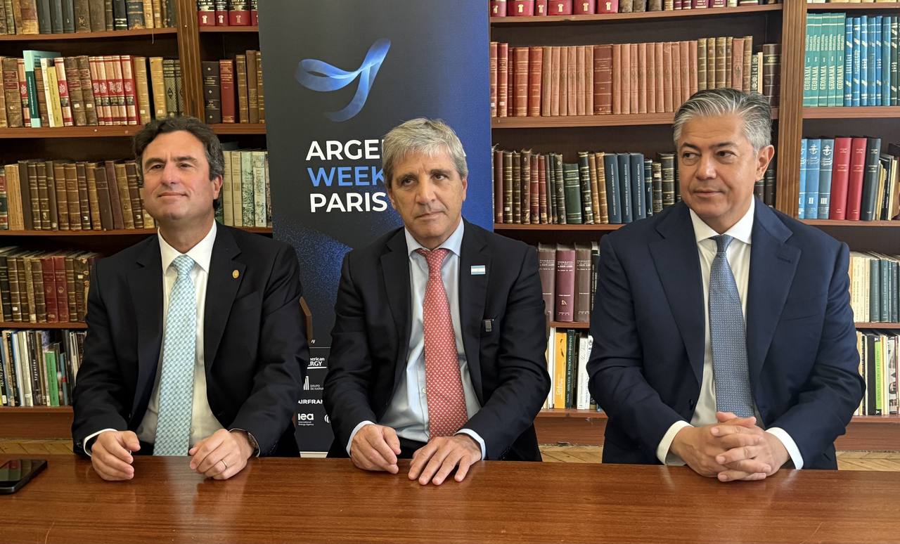 Pluspetrol, Glencore Win RIGI Approval for $16 Billion in Projects as Milei Touts US $27 Billion From Paris